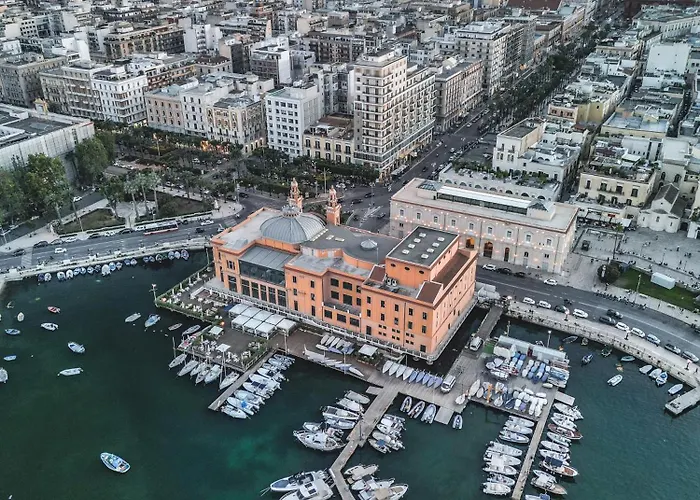 Corto Barese - Centro * Μπάρι